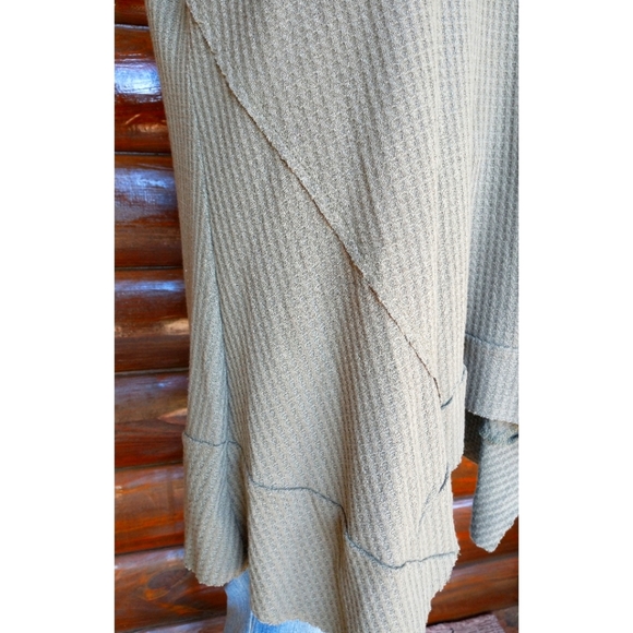 Rue Plus Olive Green Sleeveless Assymmetrical Top - Picture 4 of 6